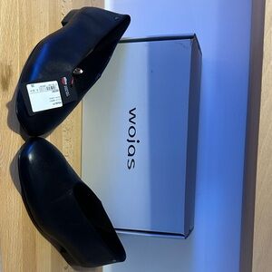 Women's Black Shoes
